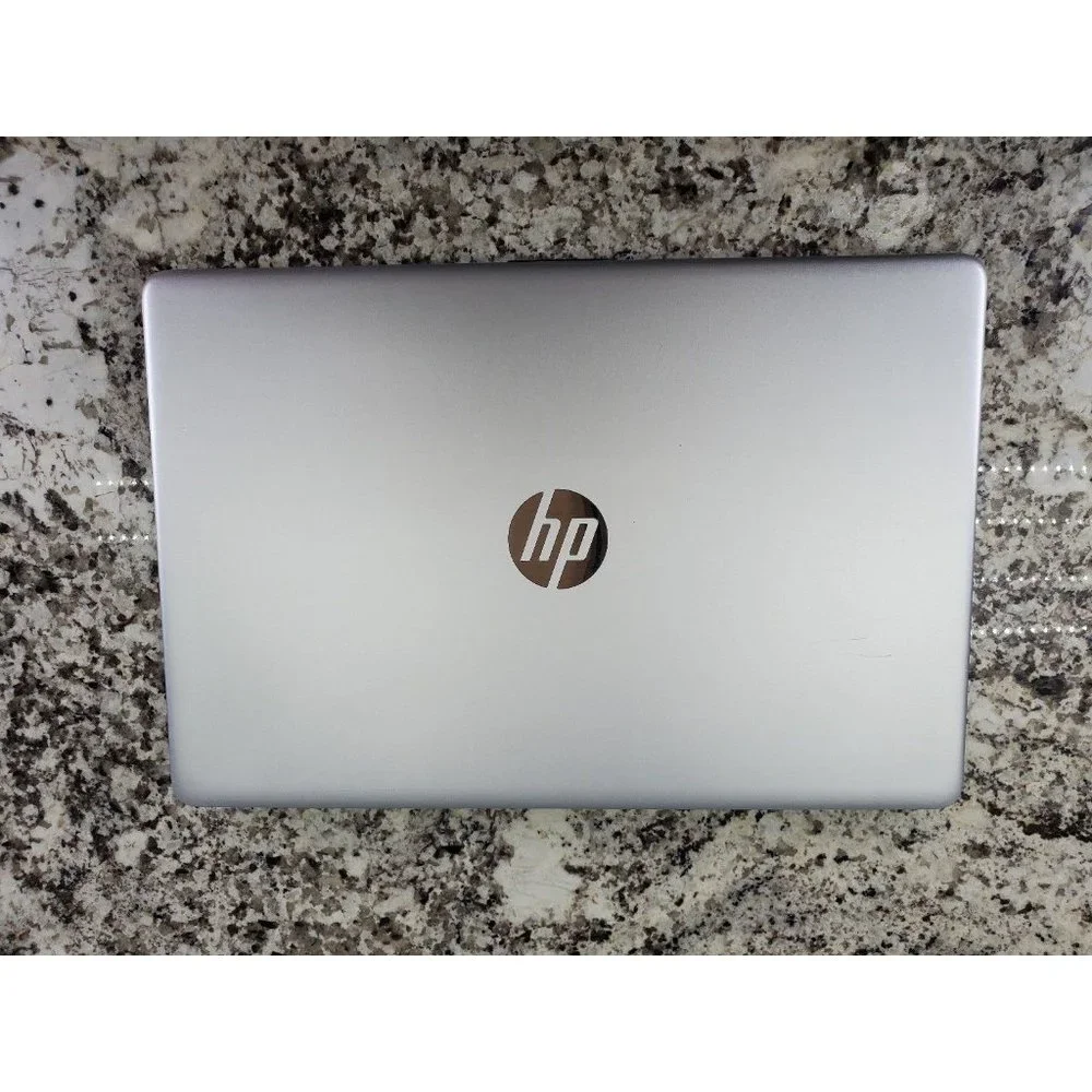 HP 15.6